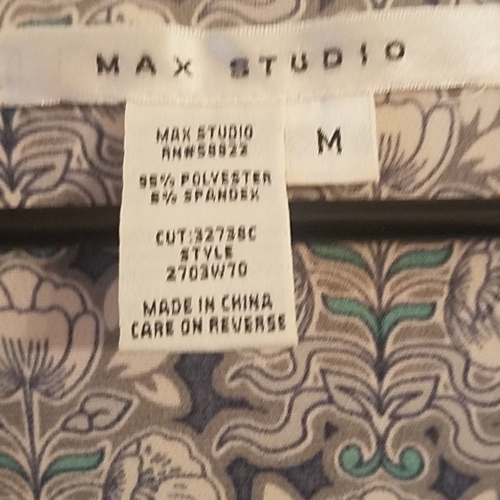 MAX STUDIO TOP. - Picture 2 of 8